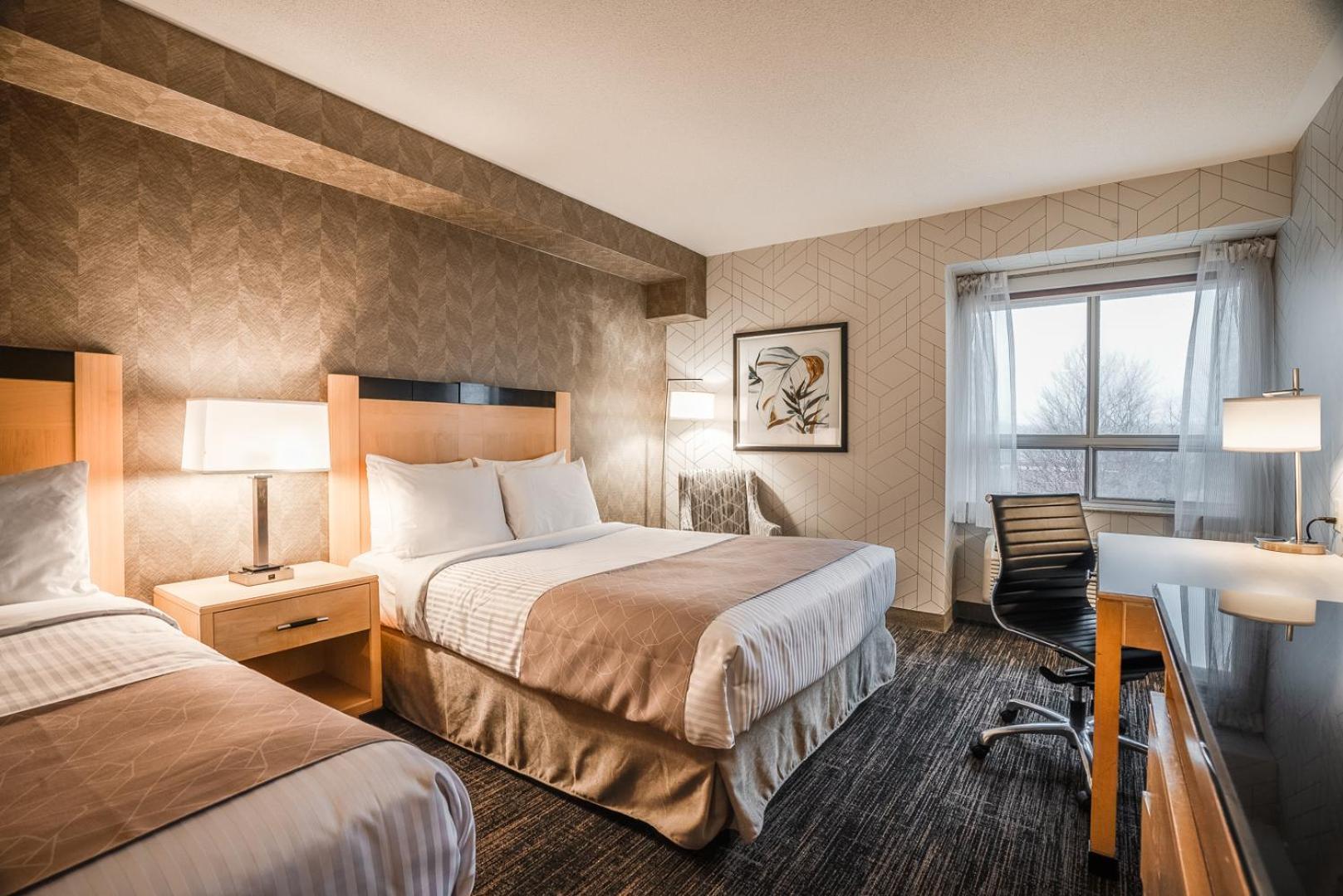 Monte Carlo Inn Barrie - Newly Renovated Exterior foto