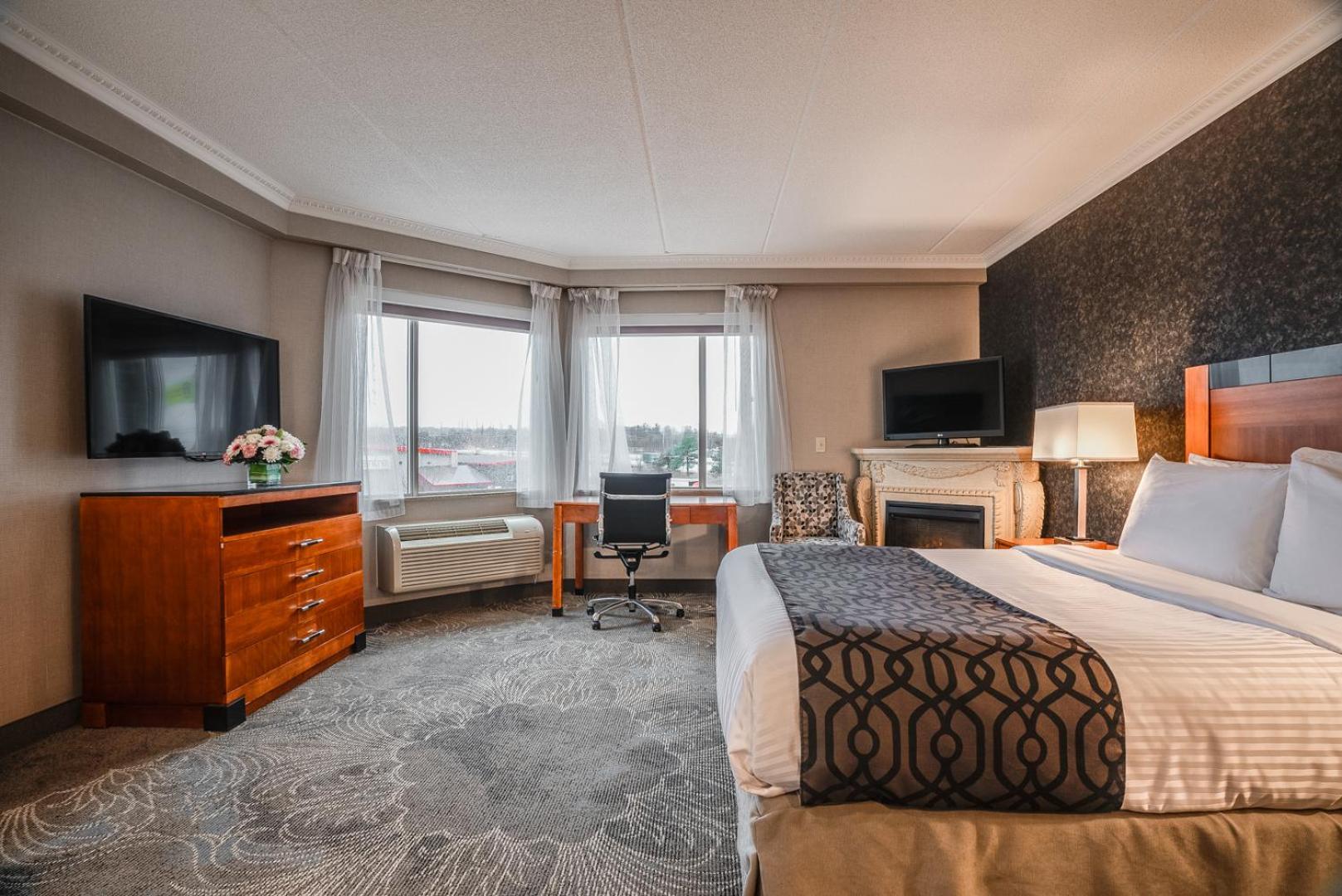 Monte Carlo Inn Barrie - Newly Renovated Exterior foto