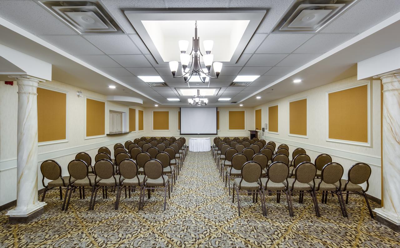 Monte Carlo Inn Barrie - Newly Renovated Exterior foto